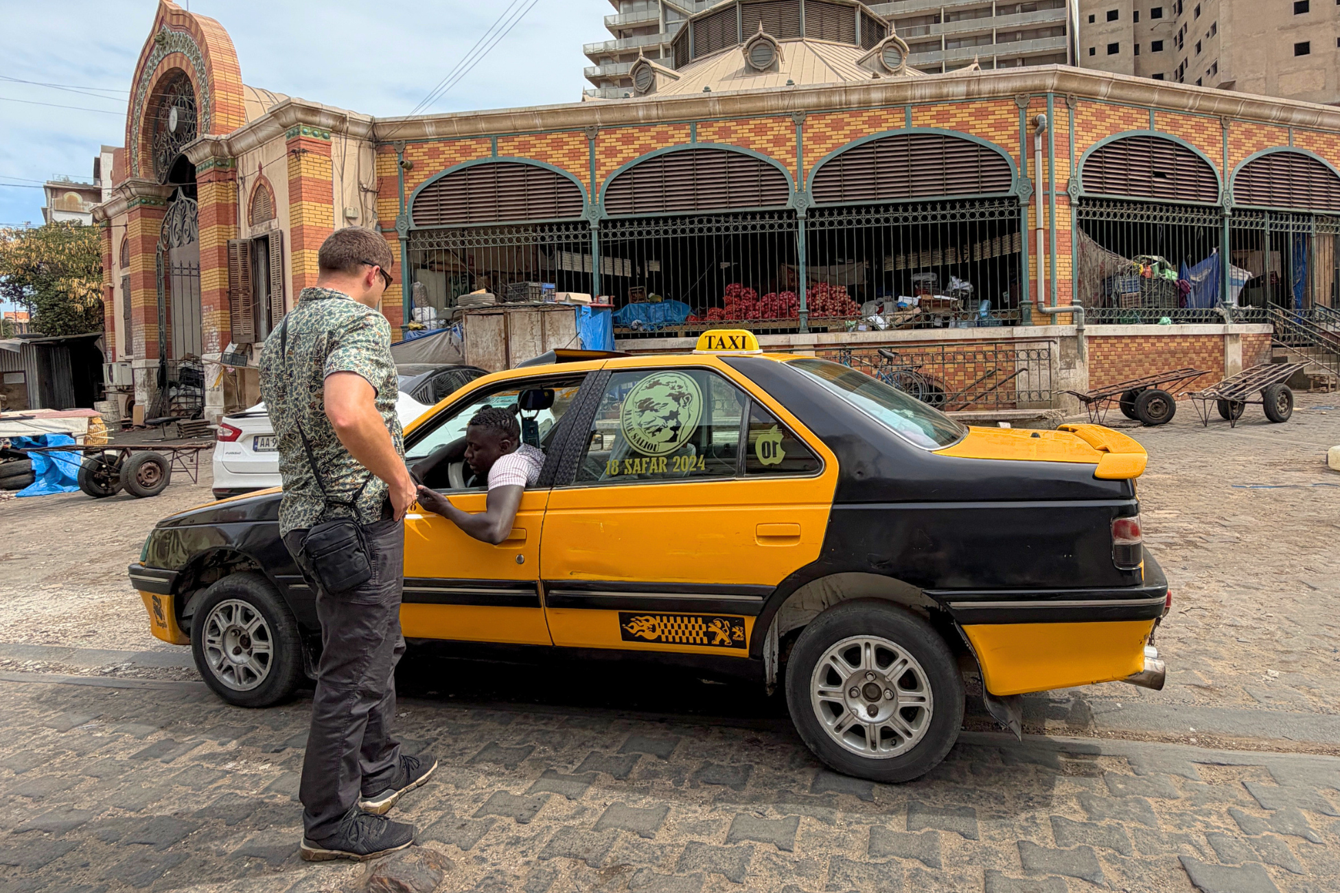 Cómo moverse en taxi por Dakar: precios, Yango, consejos y otras apps útiles